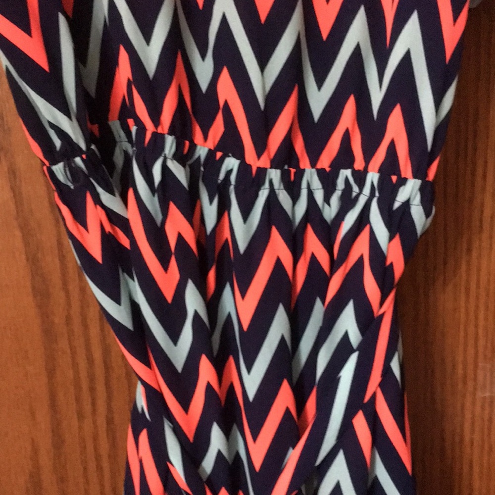 FUN chevron dress - Picture 4 of 4